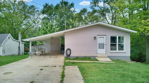 230 W Fancy Street
