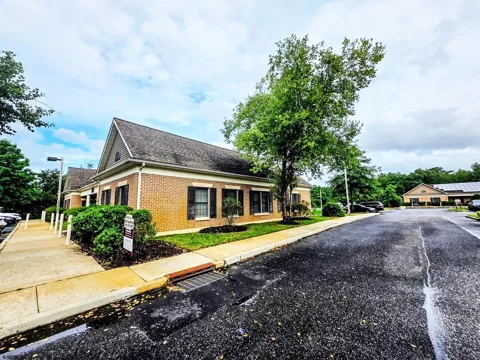 5429 Harding Hwy