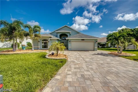 Sabal Springs Boulevard
