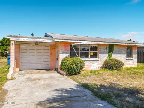 47 Palm Drive