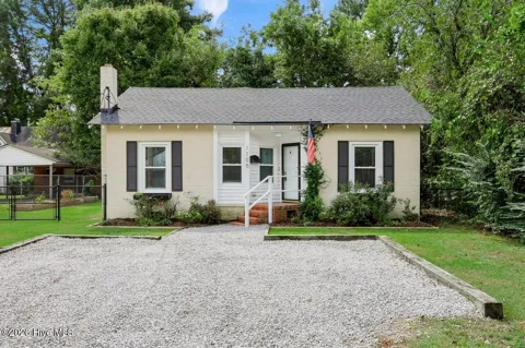 1105 Adams Street
