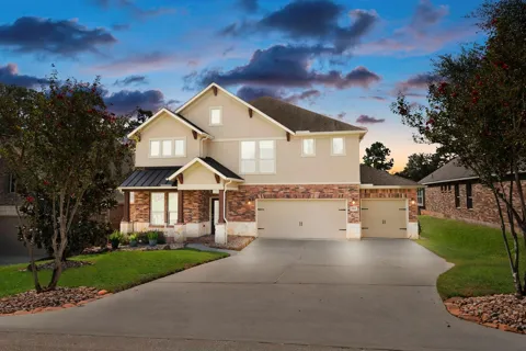 3565 Falcon Way