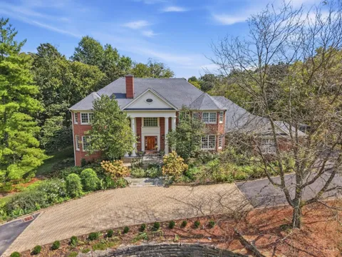 5500 Drake Road