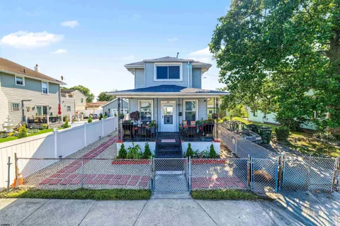 1618 Madison