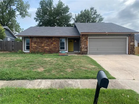 15010 E 35th Place