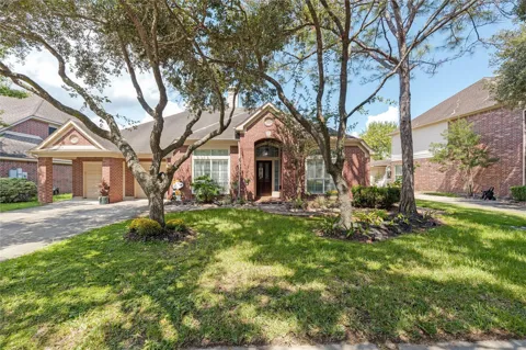 2913 Autumn Creek Drive