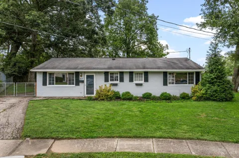 807 Kenmar Drive