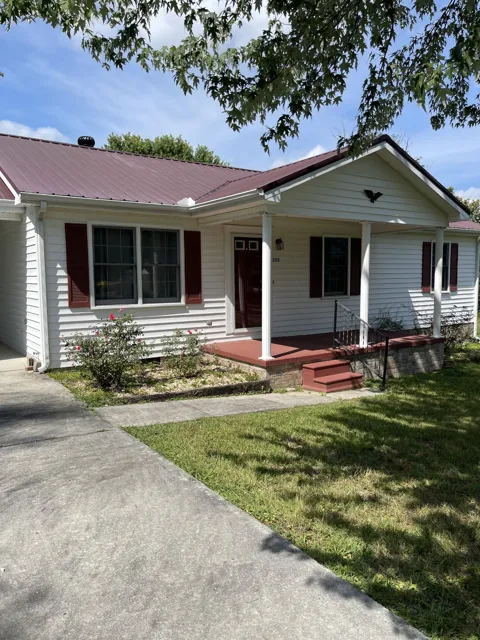 224 Wesley ST