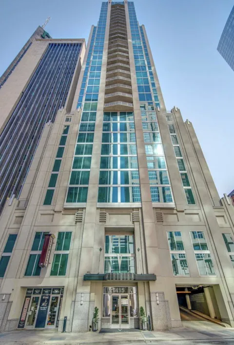 415 Church St #2211