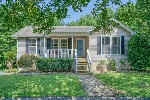 266 Bangham Rd E