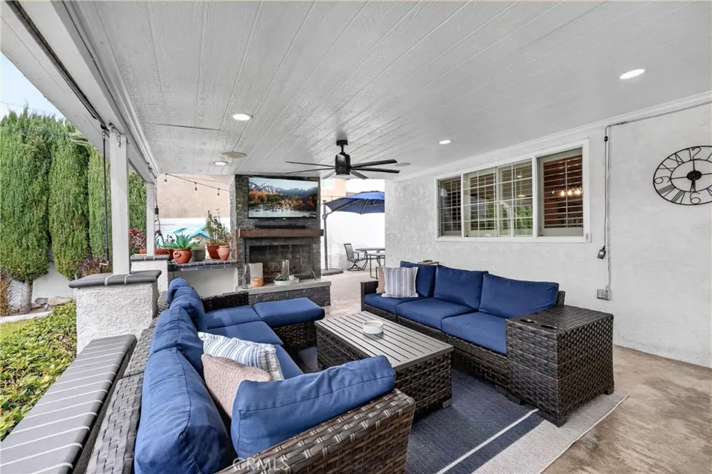 530 W 16th Upland, CA 91784