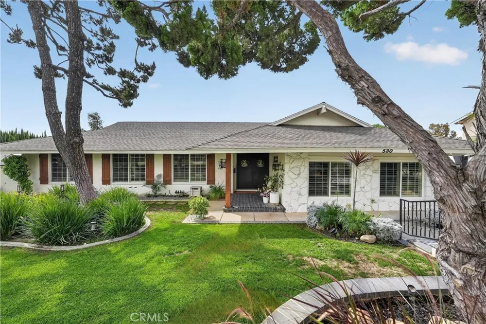 530 W 16th Upland, CA 91784