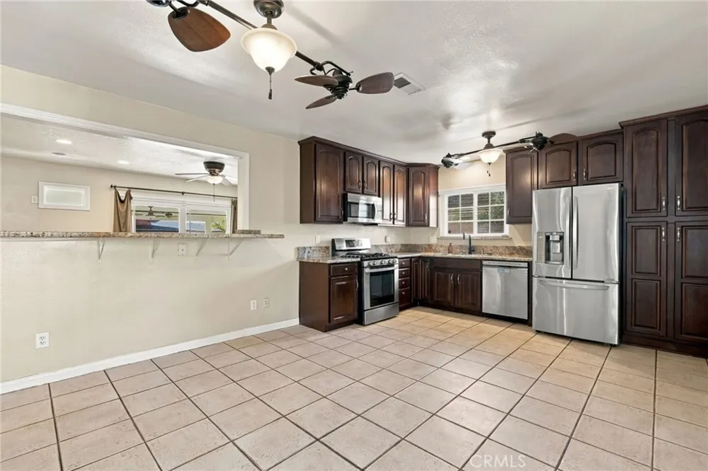 1270 W 25th Street Upland, CA 91784