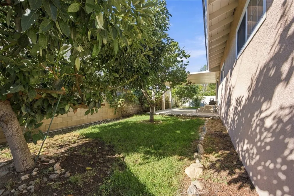 1270 W 25th Street Upland, CA 91784