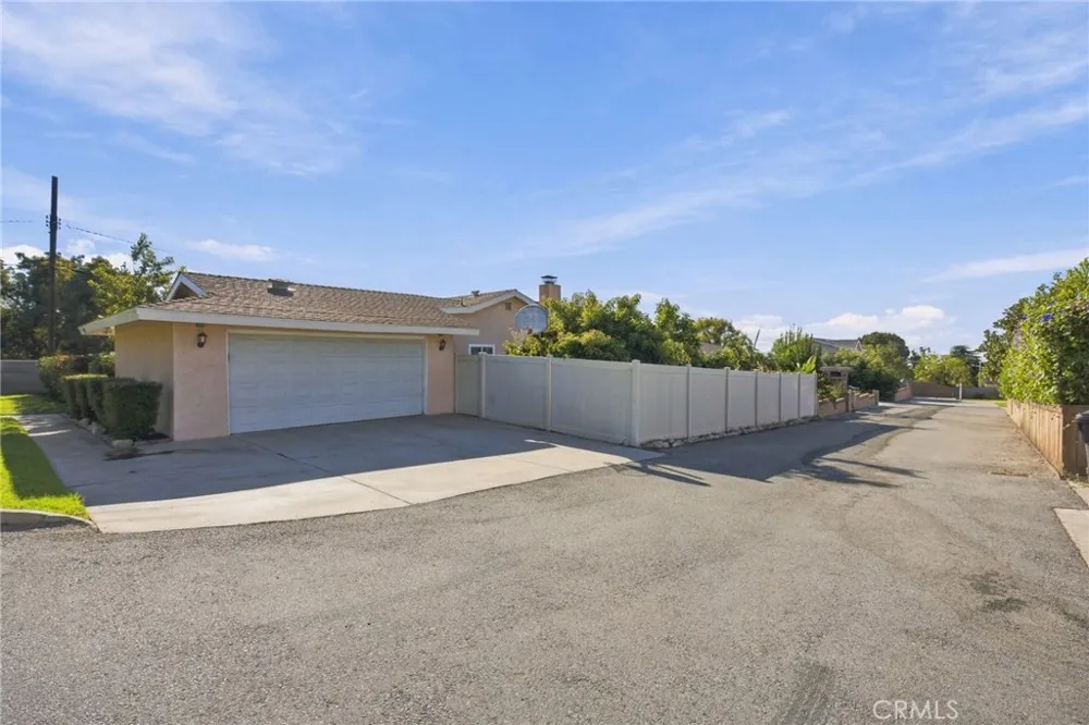 1270 W 25th Street Upland, CA 91784
