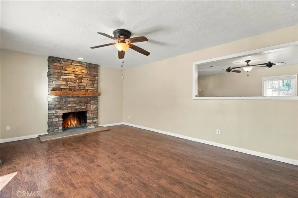 1270 W 25th Street Upland, CA 91784