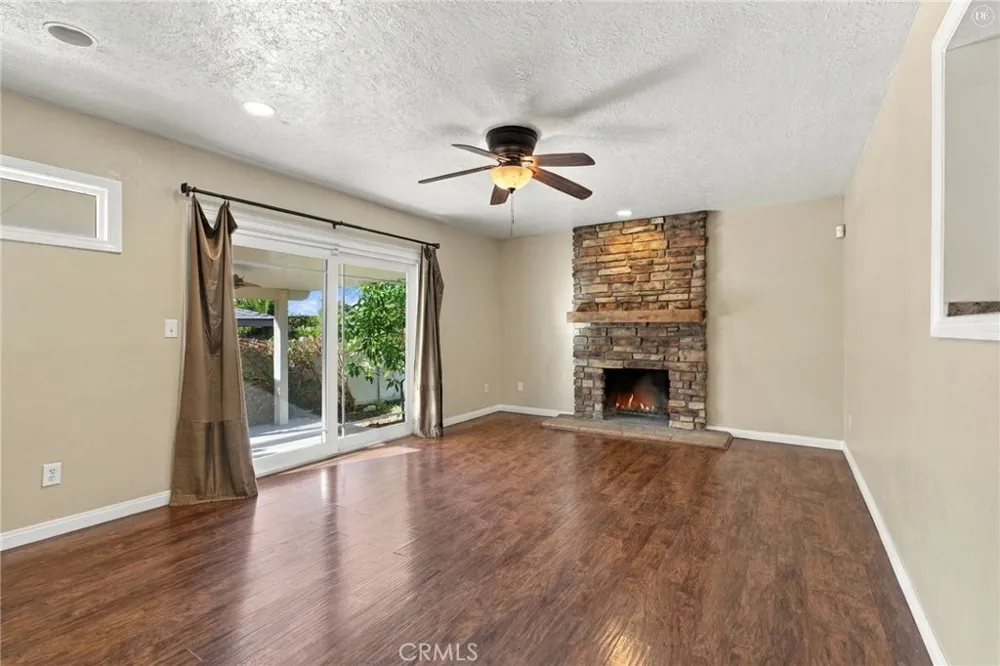 1270 W 25th Street Upland, CA 91784