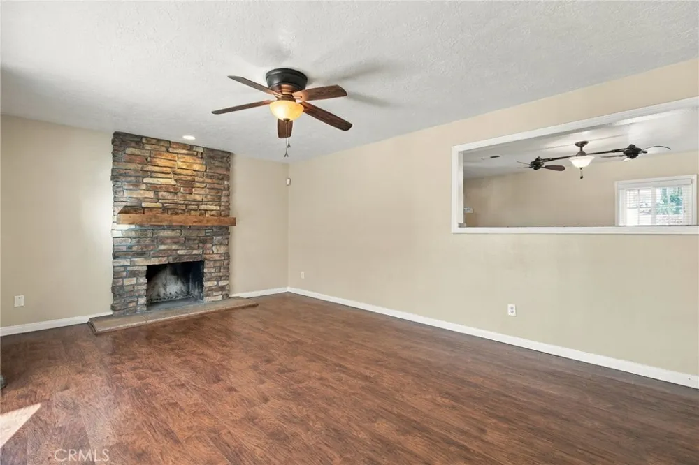 1270 W 25th Street Upland, CA 91784