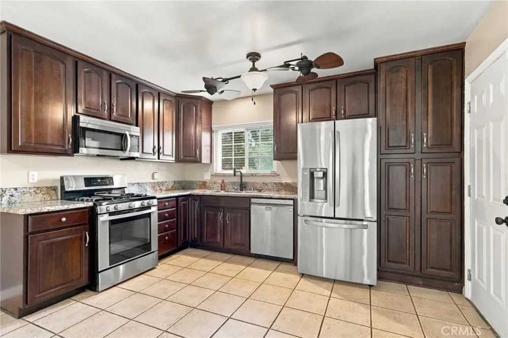 1270 W 25th Street Upland, CA 91784
