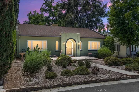 618 Cypress Circle