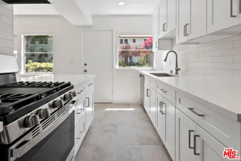 3635 Kalsman Drive #2