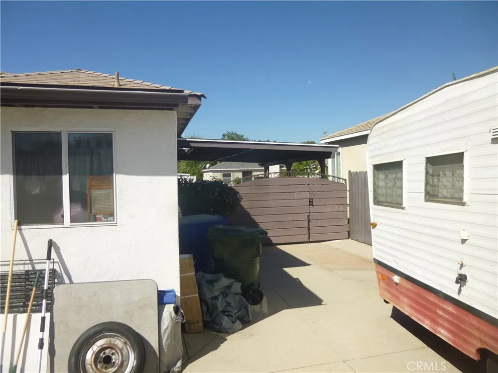 3625 WALL AVENUE San Bernardino, CA 92404