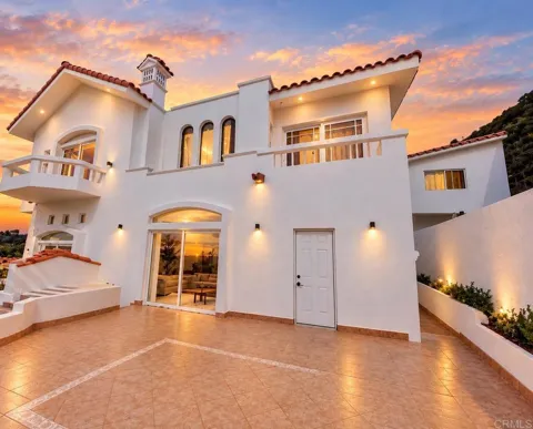 Privada Capri 1748 Estancia II