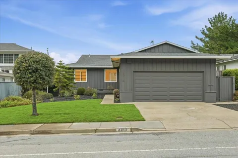 3310 Fleetwood Drive