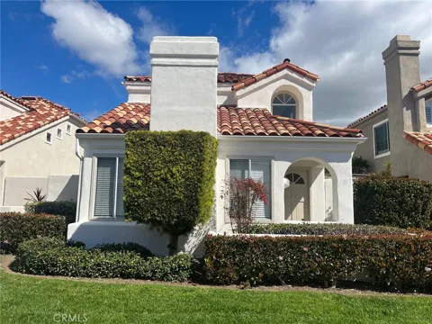 70 Shearwater Place