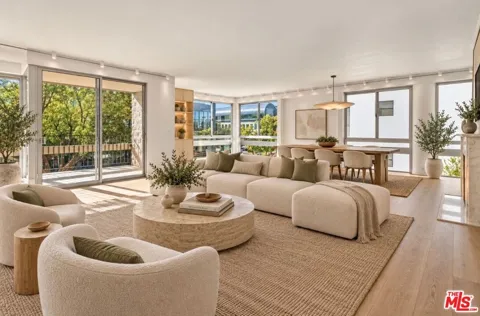 320 Maple Drive #303
