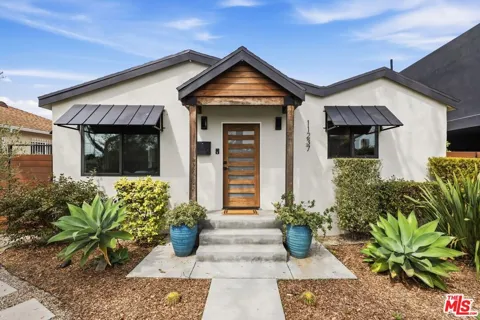 11237 Braddock Drive