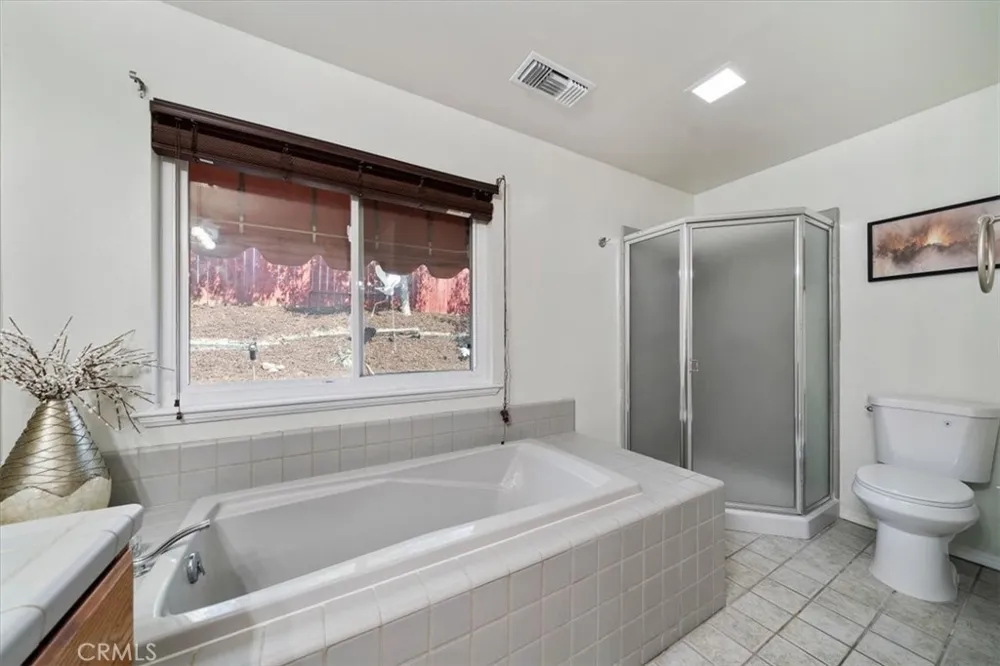 5082 Auburn San Bernardino, CA 92407