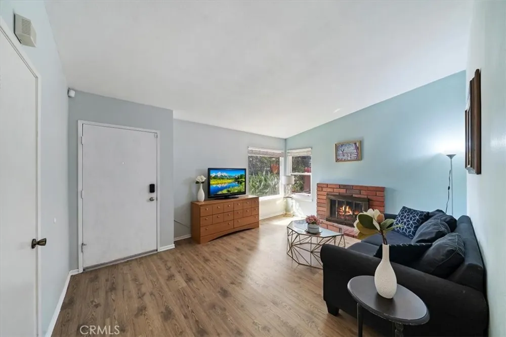5082 Auburn San Bernardino, CA 92407