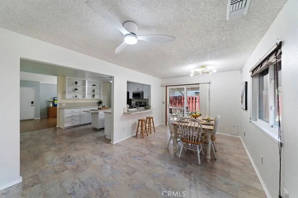 5082 Auburn San Bernardino, CA 92407