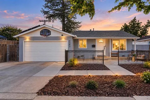 5243 Amelia Drive
