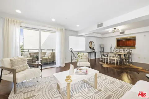 305 Arnaz Drive #303