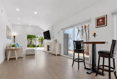45 Shearwater Place