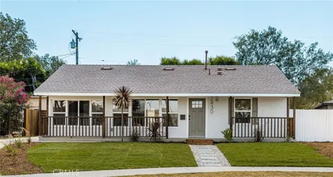 2430 W Bennett