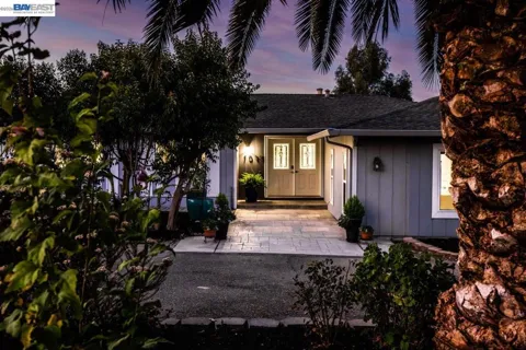1015 Byrd Ln