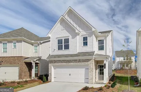 5066 Woodland HLS