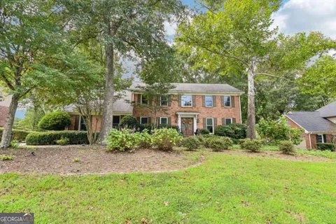 3804 Club Forest DR