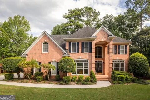 720 Vinings Estates DR SE