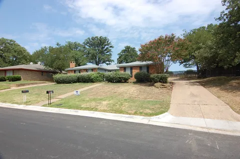4801 Woodland Park Boulevard