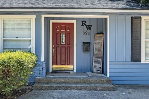 620 Denton Drive