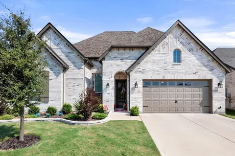 437 Lost Creek Trail