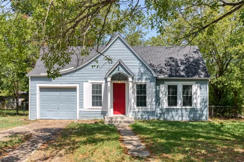 247 E North Street