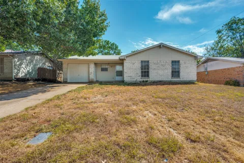 1211 Neptune Drive