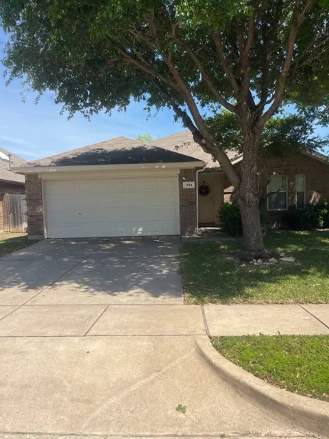 1513 Kingfisher Drive