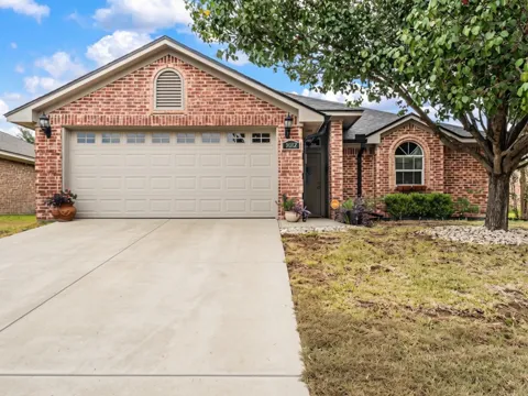 3012 Pinto Loop