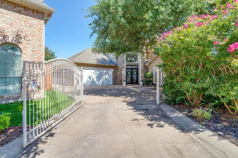 4224 Oak Park Court